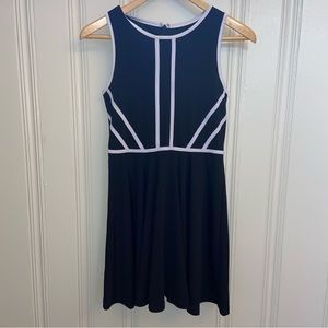 Elisa B Black and White Sleeveless Dress
